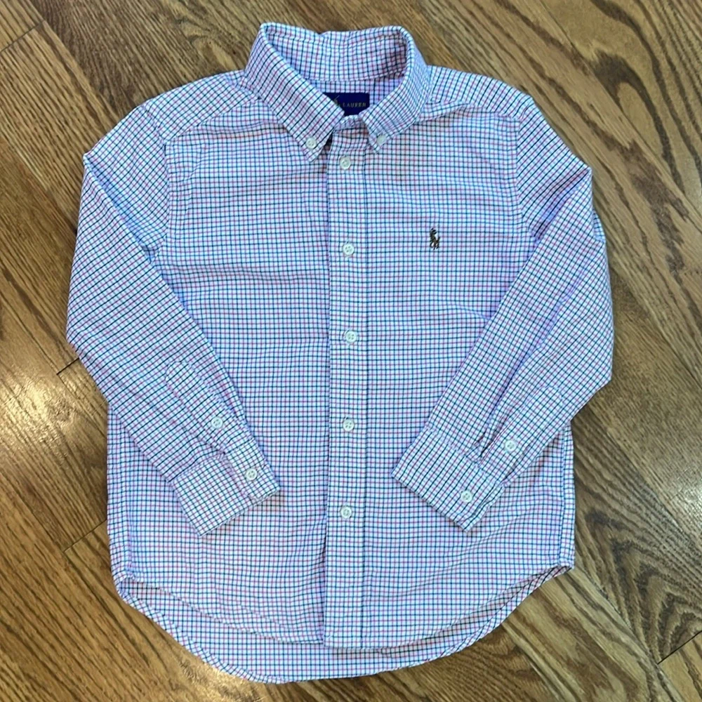 Boy’s Ralph Lauren Button Up/Button Down Shirt. Size 5. Like New Condition.